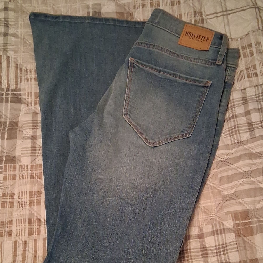 NWT Hollister Flare Jeans